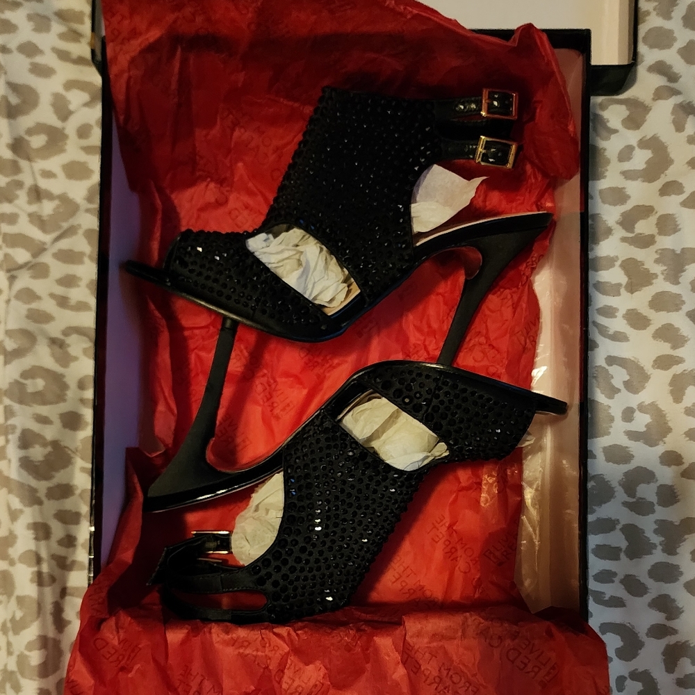 E Red Carpet High Heels